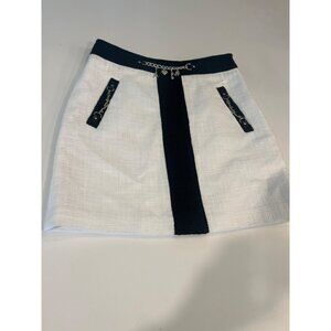 Karl Lagerfeld Paris Womens White & Black Mini Skirt W/ Gold Charm Accents Size
